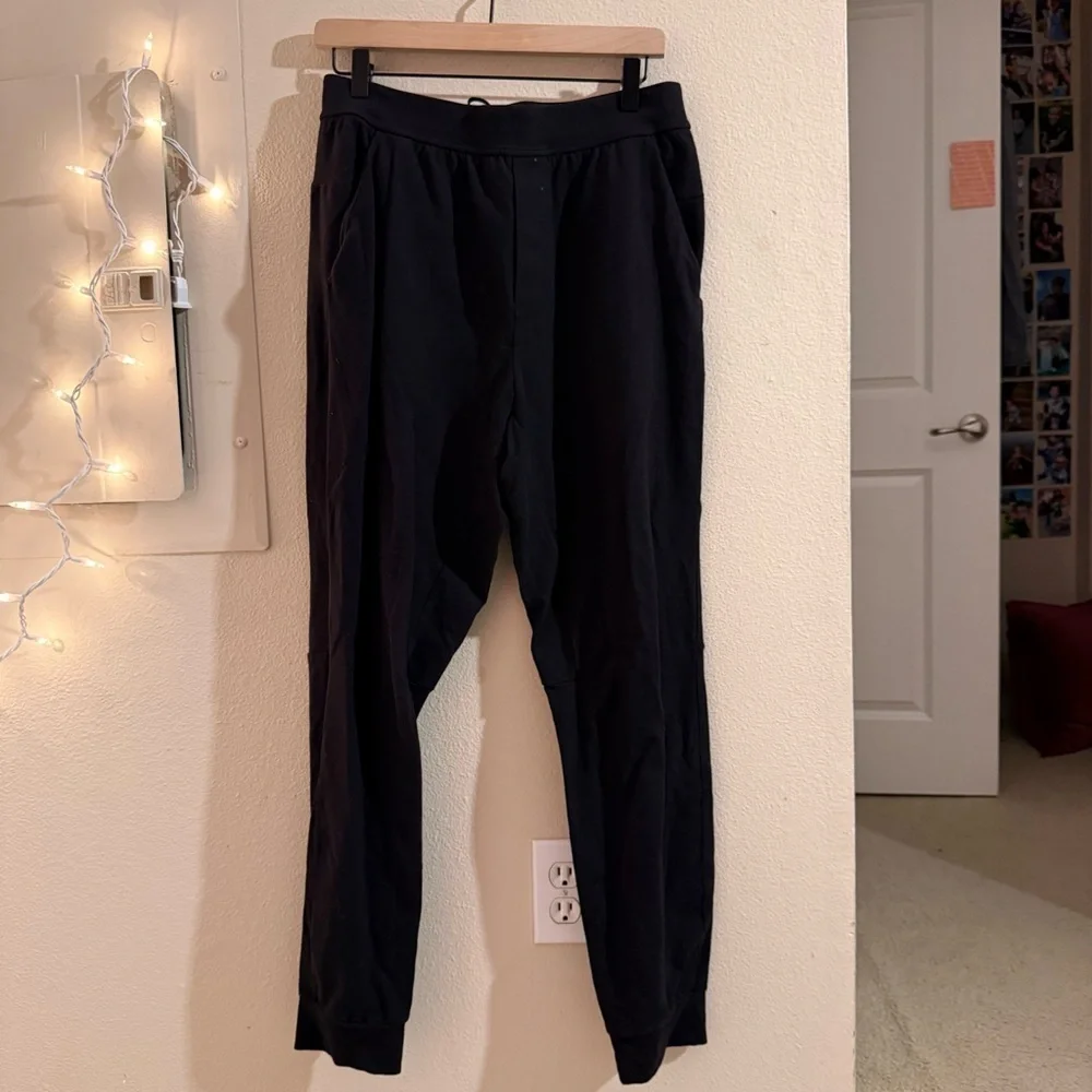 lululemon athletica Men's Black Surge Joggers - 27” Inseam